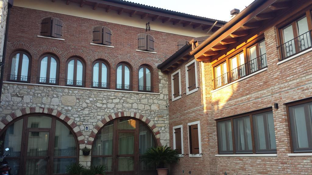 Agriturismo Corte Galvani Negrar Bagian luar foto